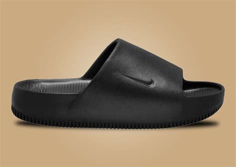 nike calm slides schwarz|nike calm sandals.